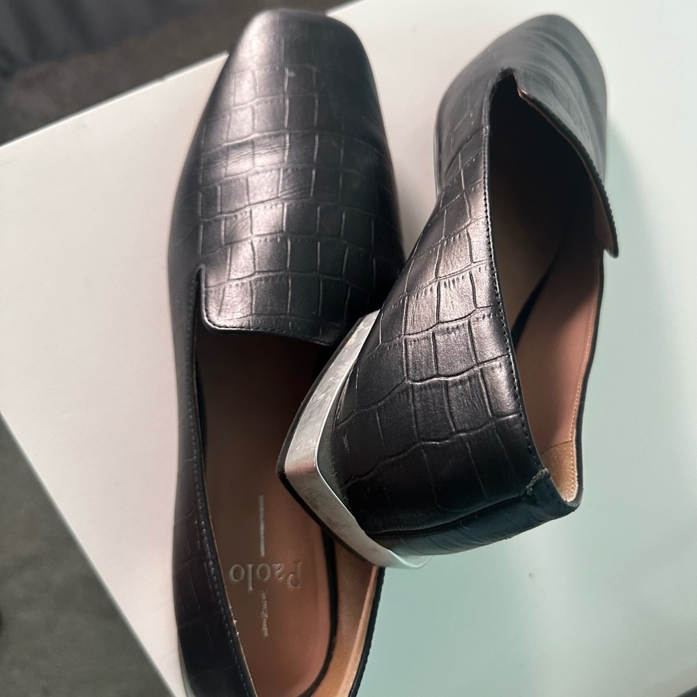 Paolo Stylish Women’s leather loafer Size 11M